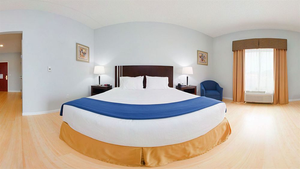 Holiday Inn Express - Bentleyville Extérieur photo
